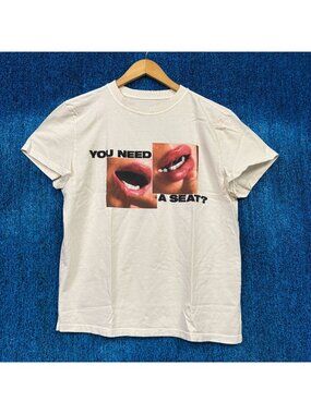 Billie Eilish You Need A Seat Beige T-Shirt Size Medium